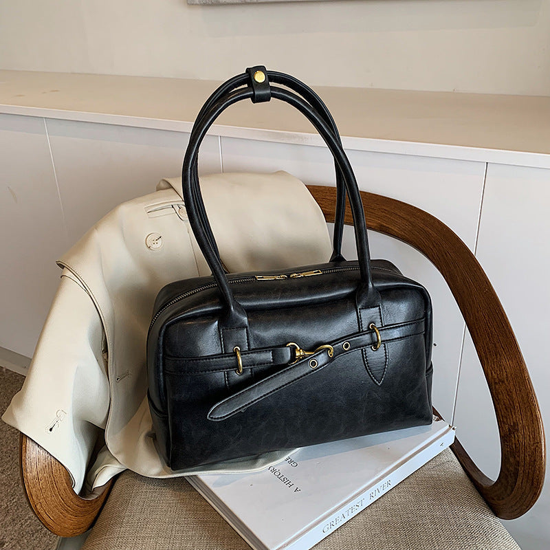 Retro Large Capacity Underarm Bag